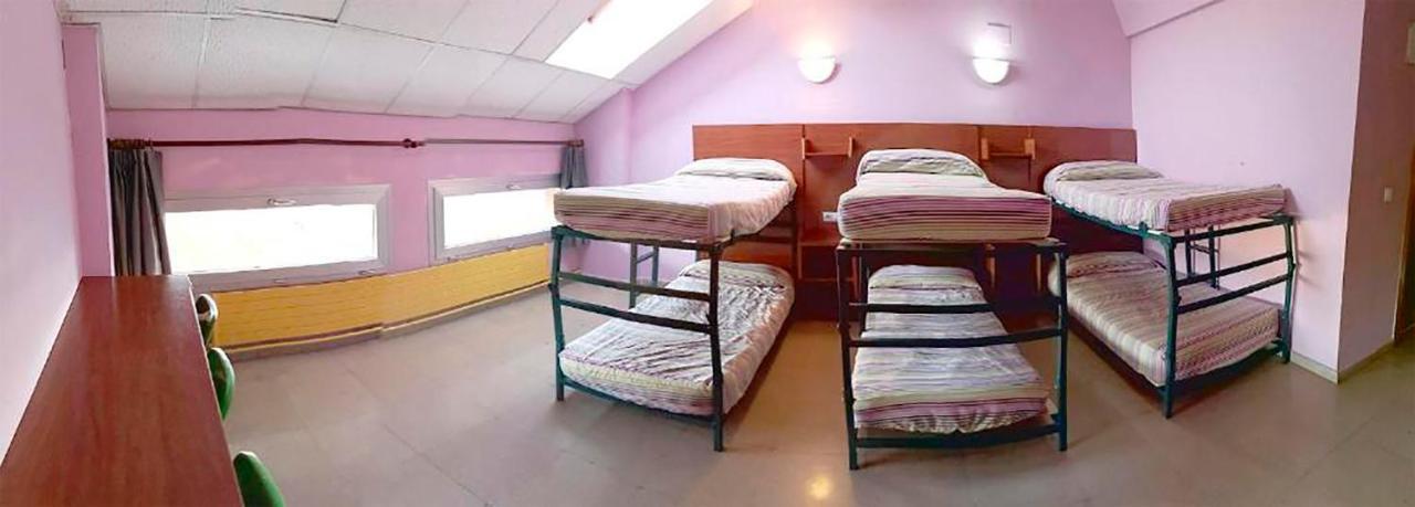 Residencia Albergue Jaca Kültér fotó