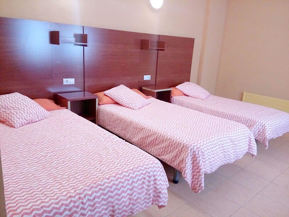Residencia Albergue Jaca Kültér fotó